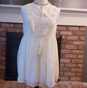 Ella Moon ivory cream size medium ruffle gold